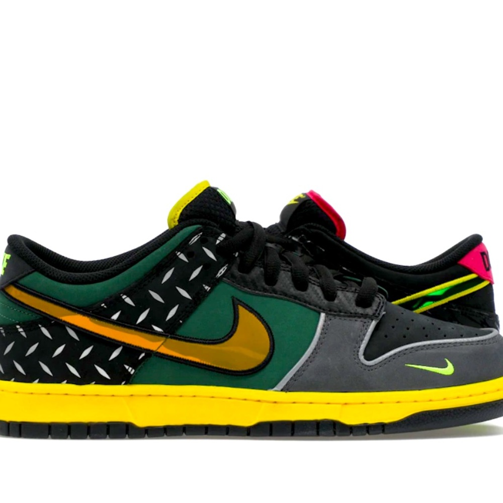 Nike what the duck - dunk sb - StockX verification tag still attached